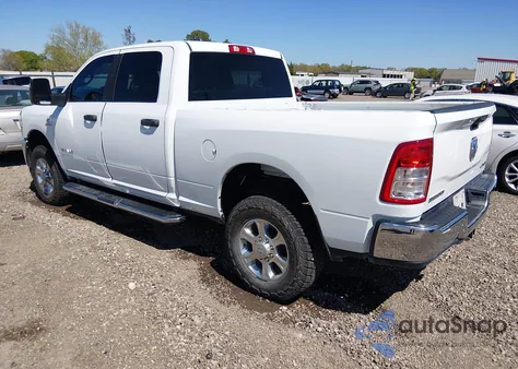 2024 Ram 2500 Big Horn 4X4 6'4 Box from USA, damaged, VIN 3C6UR5DL6RG343503